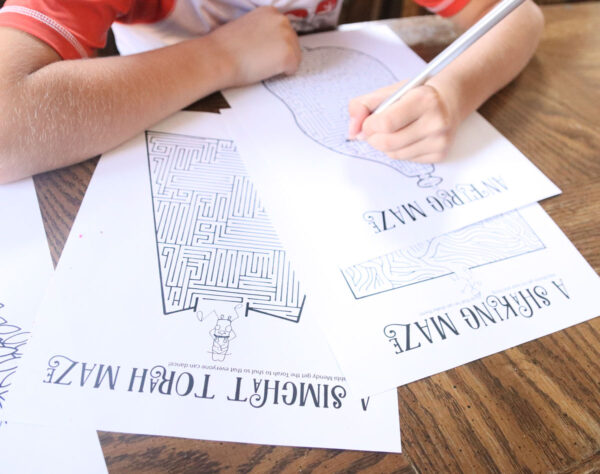 Sukkot Mazes | Printable High Holidays Fun Pages - Image 8