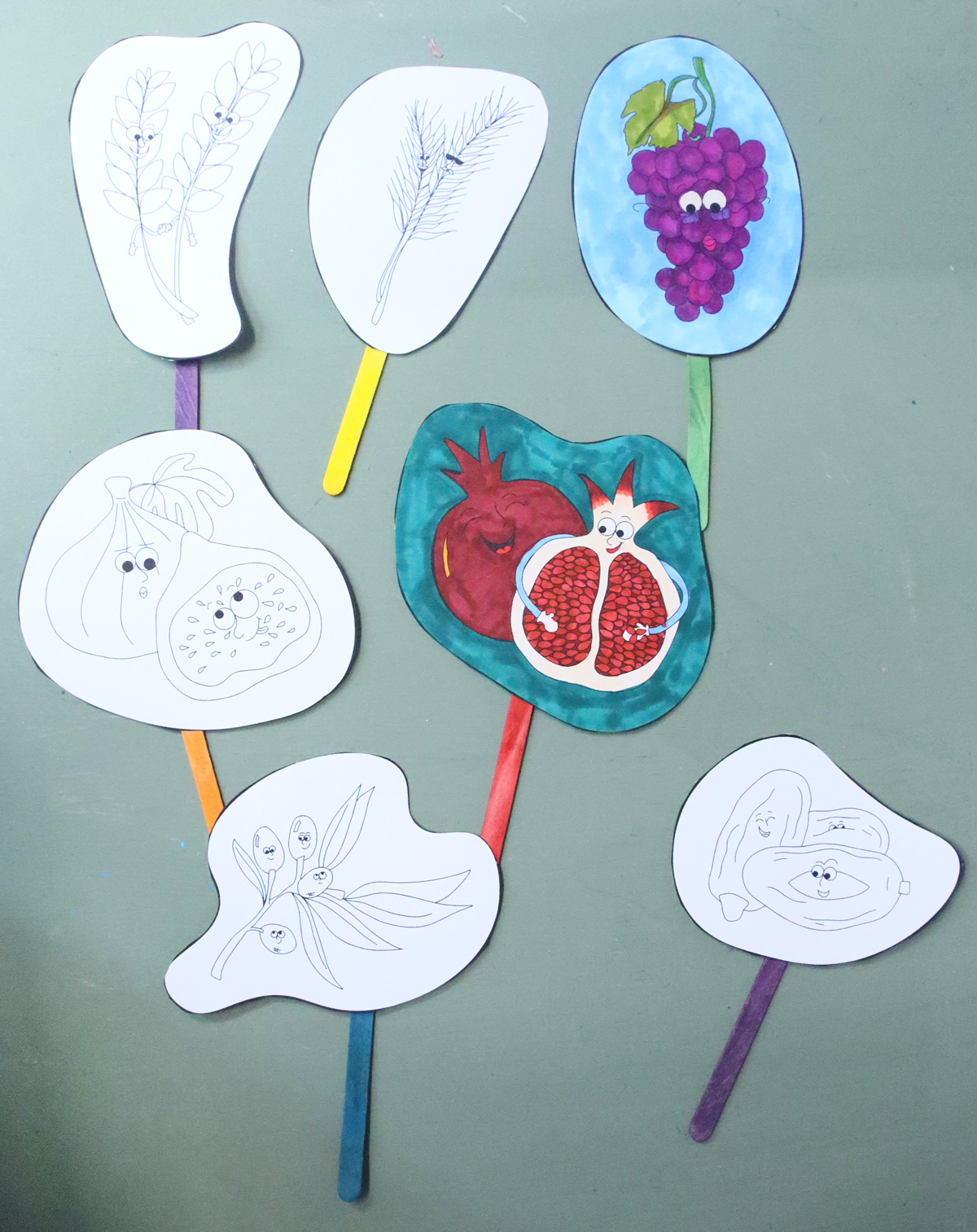 7 Species of Israel Craft - Shivat Haminim Color in Puppets PDF - Kids' Craft and Coloring Page for Tu B'shvat - Image 12