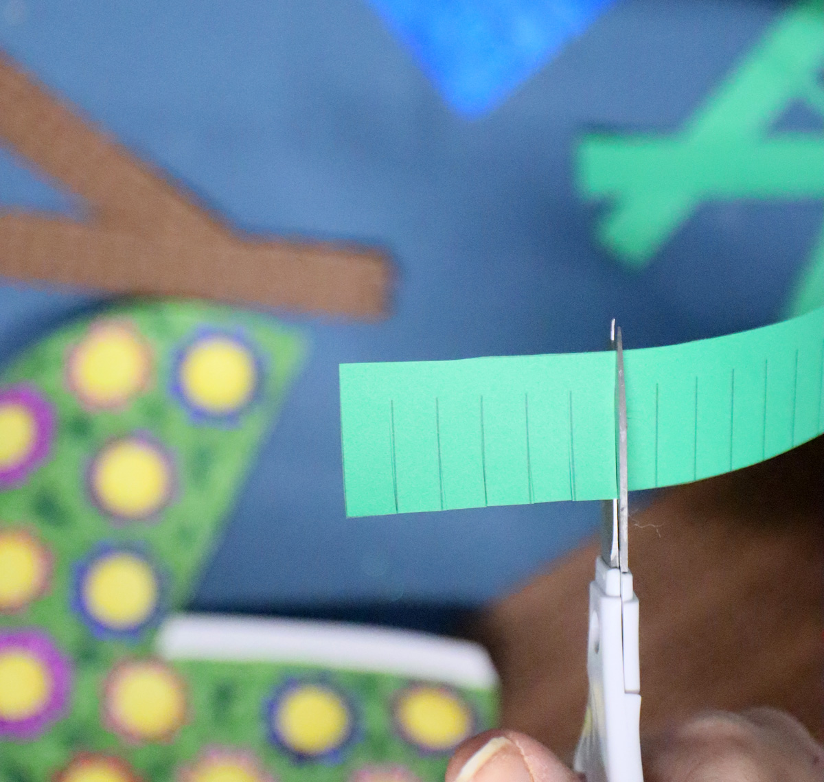 Mt. Sinai (Har Sinai) Craft for Kids - Parshat Yitro and Shavuot - Image 9